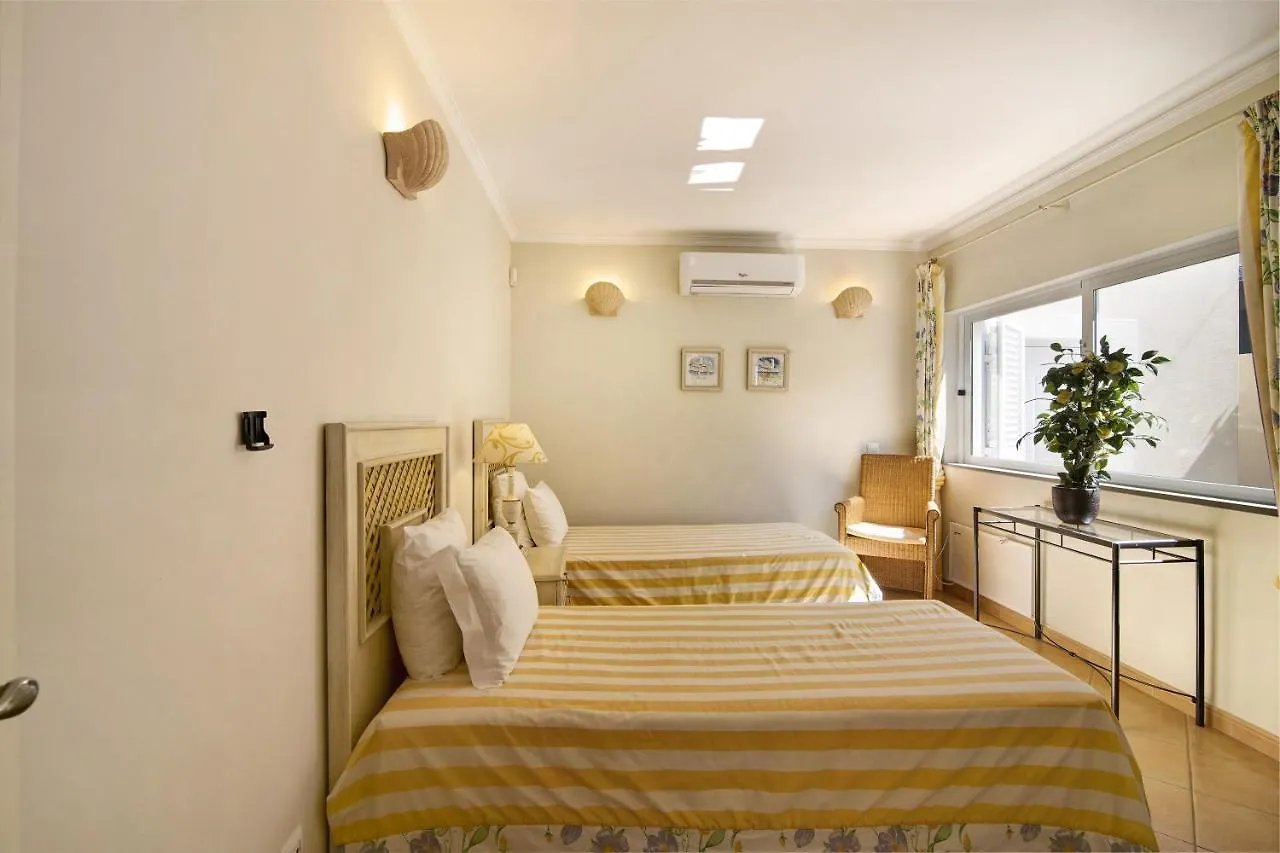 Villa Quintus Court Albufeira